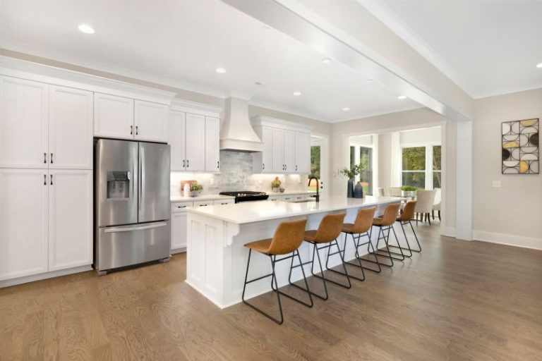What Should Homeowners Include in a Custom Home Wish List?