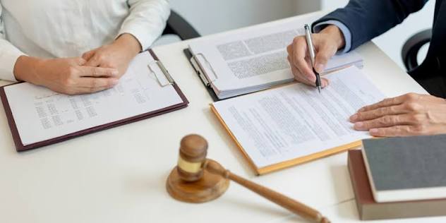 Serving Legal Documents in Hawaii: Common Logistical Challenges