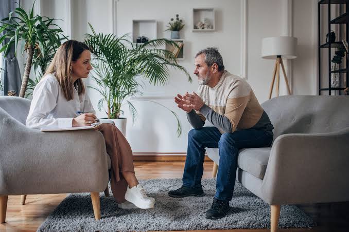 PHP vs. Inpatient: Choosing the Right Mental Health Level of Care