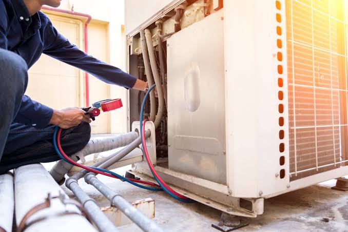 When to Call for HVAC Repair in Cleburne: A Homeowner’s Diagnostic Guide