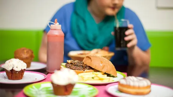 Binge Eating Disorder: Signs, Causes & Treatment Options